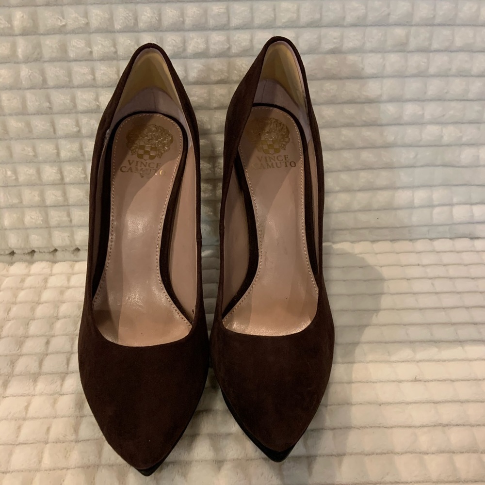 Vince Camuto brown and black suede heels